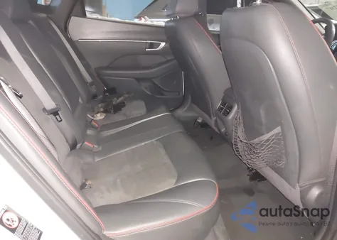 2021 Hyundai Sonata Sel Plus z USA, uszkodzony, nr VIN 5NPEJ4J28MH084555